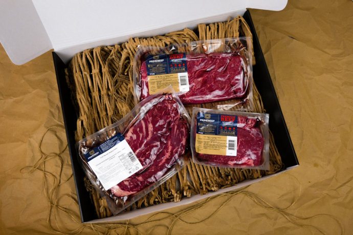 Подарочный набор стейков MINI Мужик и Мясо